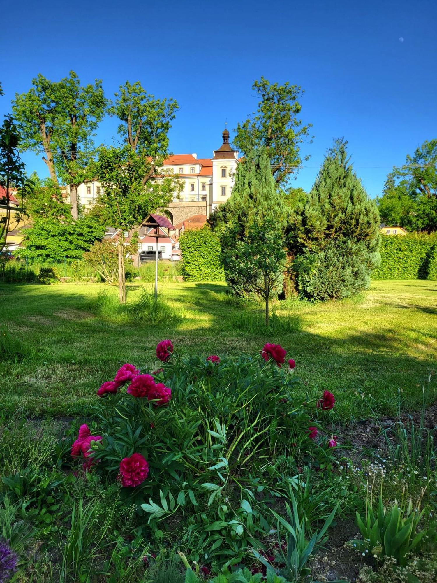Apartman V Podzamci Rychnov nad Kneznou Exterior photo